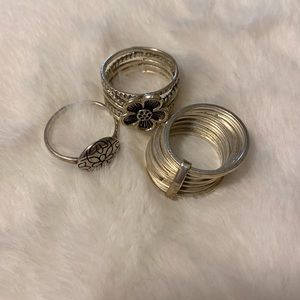 3 silver rings